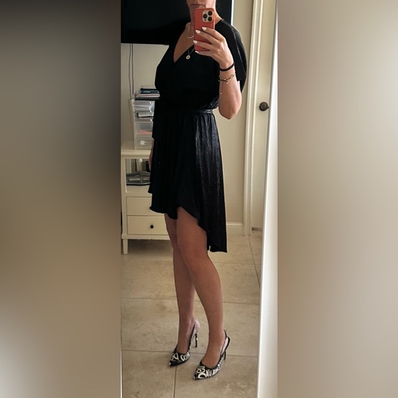 FENDI LOGO FF WRAP LOOK BELTED DRESS BLACK SIZE M or L. HIGH LOW NEVER WORN - Picture 7 of 16